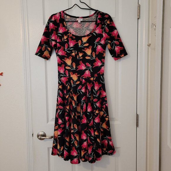 LuLaroe Nicole Dress Size S - Picture 2 of 4